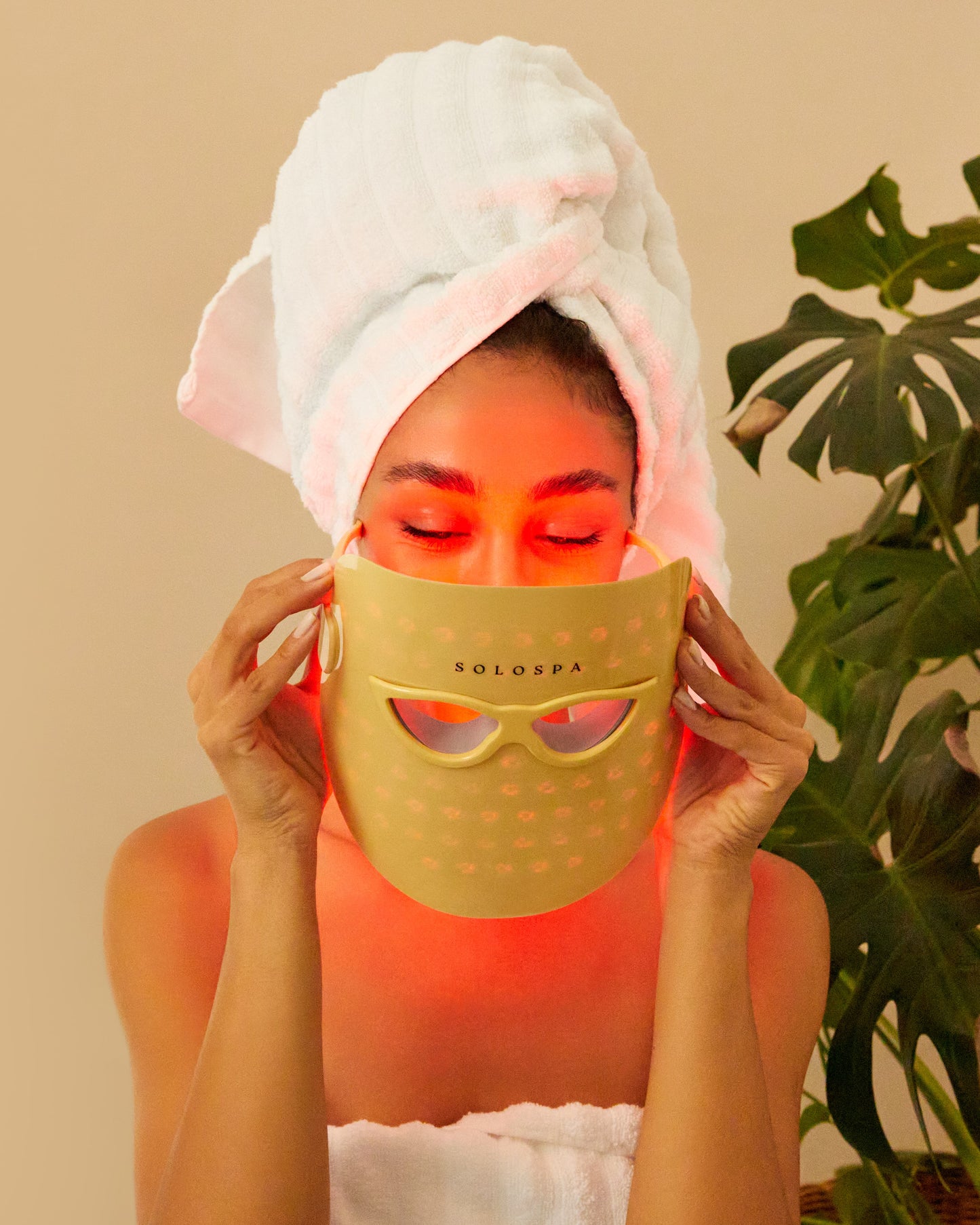 LED Light Therapy Mask